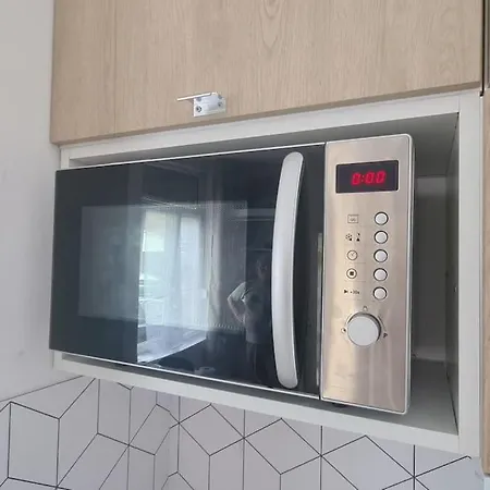 Entièrement Rénové Proche Gare