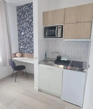 Entièrement Rénové Proche Gare Appartement